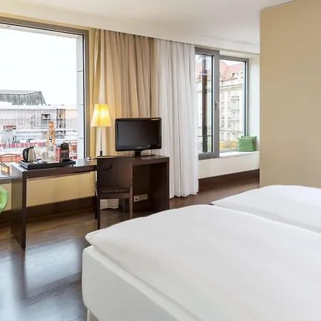 Nh Collection Altmarkt Hotel 4*