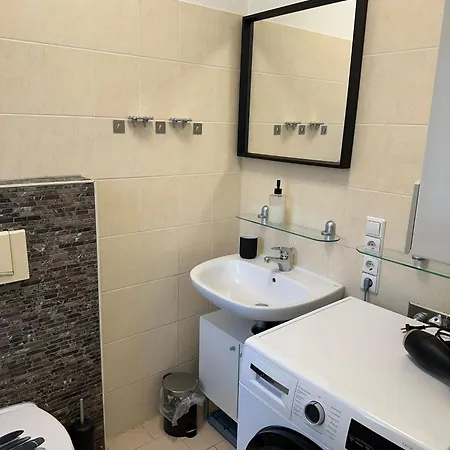 Apartment Linda Ninh