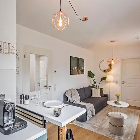 Stylishes Fuer 4 Mit Kueche Nahe Altstadt Apartment