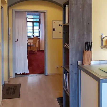 City-ferienwohnungen-dresden - Zentral Gelegen Im Haus Louisenstrasse 11 - Dresden-neustadt * Дрезден
