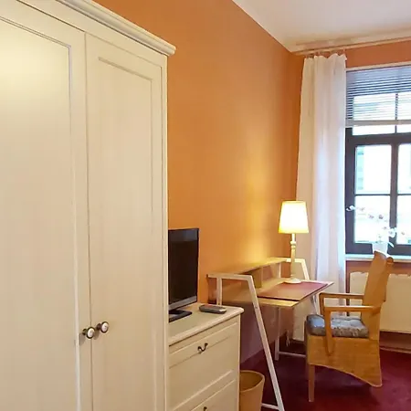 City-ferienwohnungen-dresden - Zentral Gelegen Im Haus Louisenstrasse 11 - Dresden-neustadt Апартаменты Дрезден