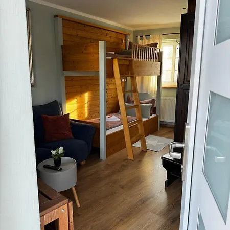 Apartment Adele - Ruhig, Direkt Am Elberadweg & Badesee Mit Balkon *