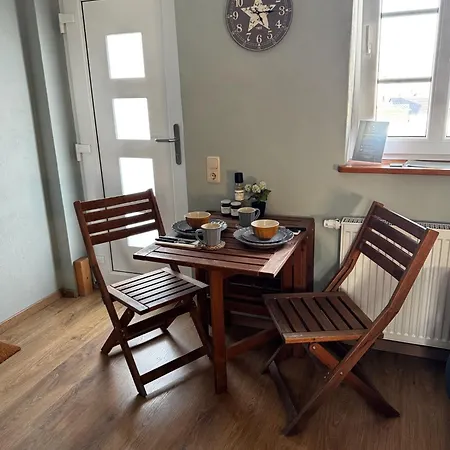 Adele - Ruhig, Direkt Am Elberadweg & Badesee Mit Balkon * Dresden