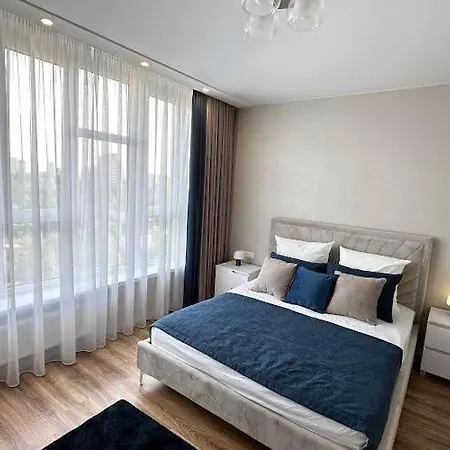 Apartment In Center