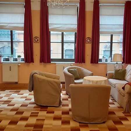 City-ferienwohnungen-dresden - Zentral Gelegen Im Haus Louisenstrasse 11 - Dresden-neustadt Дрезден