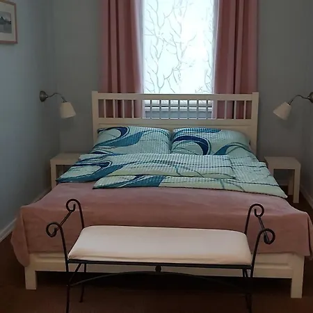 Appartement City-ferienwohnungen-dresden - Zentral Gelegen Im Haus Louisenstrasse 11 - Dresden-neustadt *