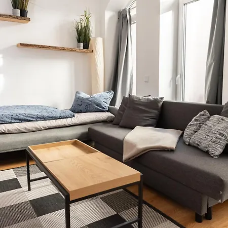 Apartment Gewoelbewohnung Mit Terrasse
