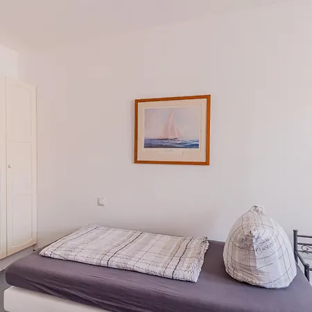 Fuer Monteure In Dresden, Mit Eigenem Bad Und Grosser Gemeinschaftskueche Guest house *