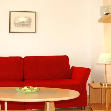Apartment In Aeussere Neustadt Mit Terrasse