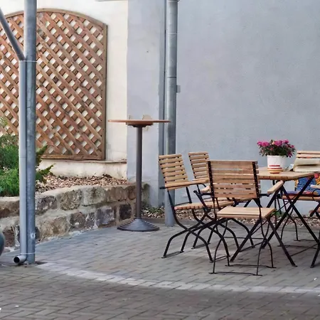 In Aeussere Neustadt Mit Terrasse * Dresden