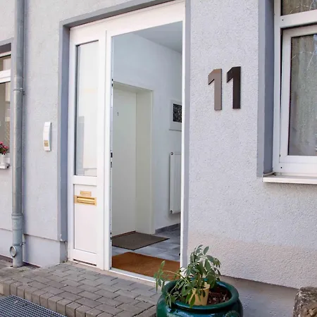 Apartment In Aeussere Neustadt Mit Terrasse