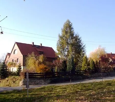 Apartment In Schoenfeld Mit Grossem Garten Dresden