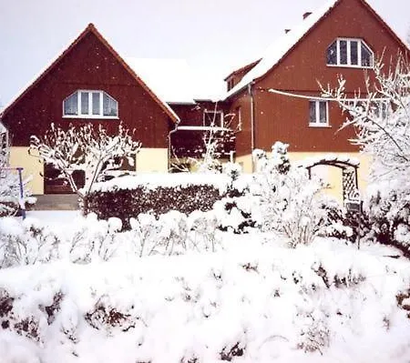 Apartment In Schoenfeld Mit Grossem Garten
