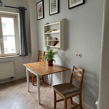 Sagenhafte In Dresdner Neustadt Apartment