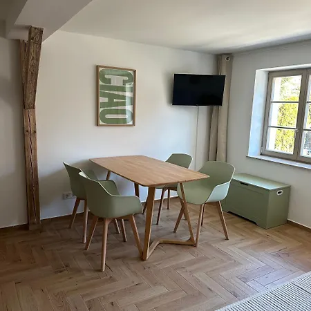 Apartment Altleubnitz 8