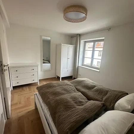 Altleubnitz 8 * Drážďany