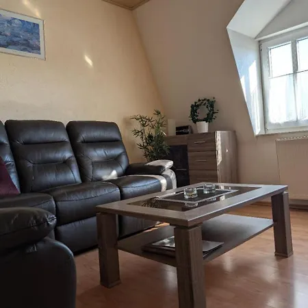 Ambiente-An-Der-Elbe-Wohnung-Og Apartment