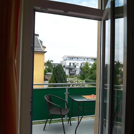 Ambiente-An-Der-Elbe-Wohnung-Og * Dresden