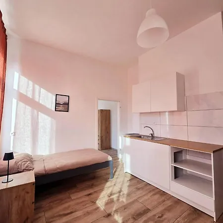 Hotel New Town *