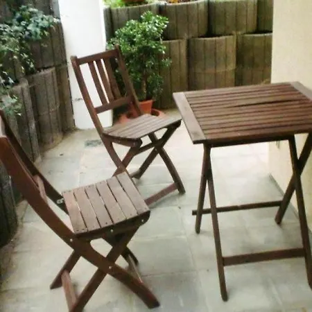 Mit Terrasse In Ruhiger Lage Apartment *