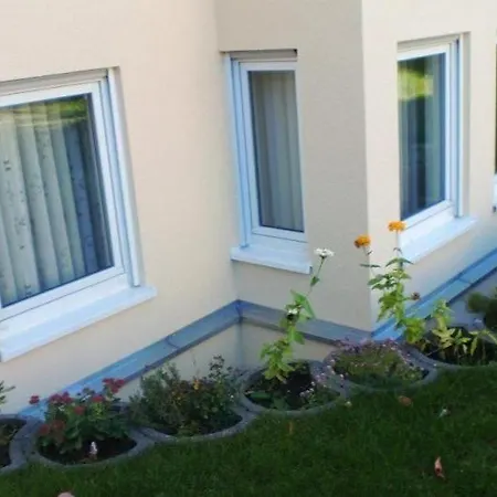 Mit Terrasse In Ruhiger Lage Dresden
