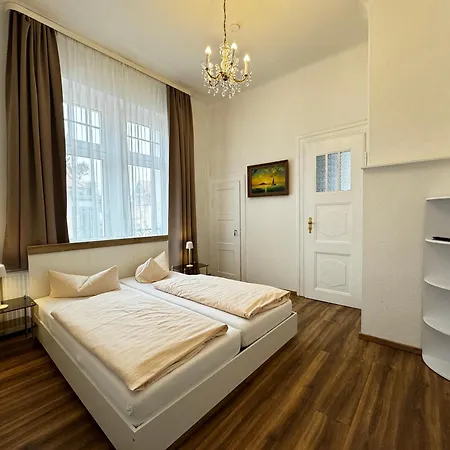 Hotel Zu Den Linden