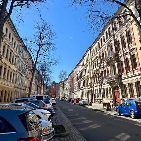 Apartment Helle Altbauwohnung 3 Zimmer & Balkon - Nahe Tu & Zentrum *