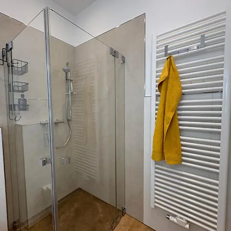 Apartament 1 Landeskrone