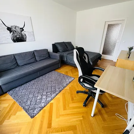 Panorama Altmarkt Guest house