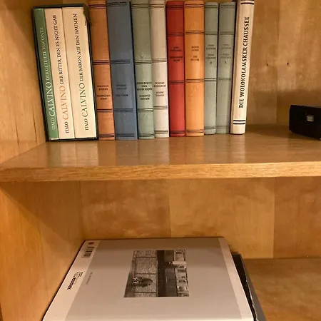 In Schoener Atelierwohnung Mit Garten Und Werkstattsauna Dresden