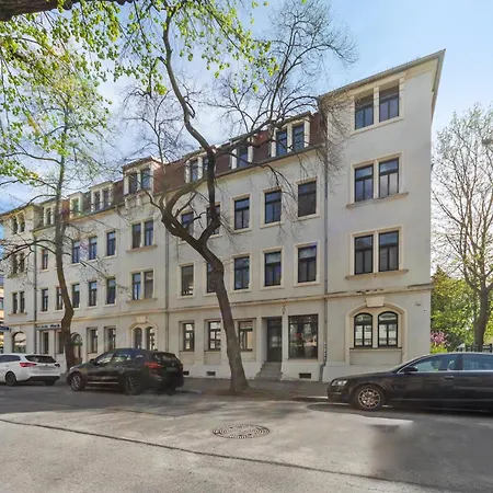 Apartment Dresdenstay Gemuetlich Und Modern Mit Kamin Und Ps4 Dresden