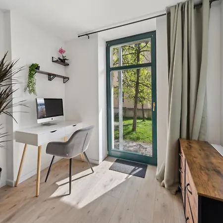 Apartment Dresdenstay Gemuetlich Und Modern Mit Kamin Und Ps4