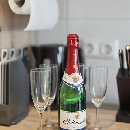 Dresdenstay Gemuetlich Und Modern Mit Kamin Und Ps4 Apartment