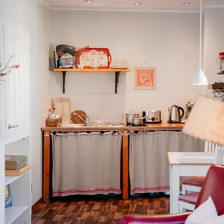 Apartment Adele - Ruhig, Direkt Am Elberadweg & Badesee Mit Balkon