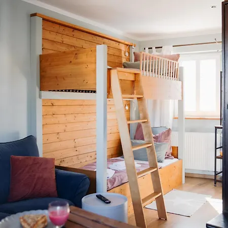 Adele - Ruhig, Direkt Am Elberadweg & Badesee Mit Balkon Dresden