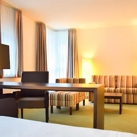 Hotel Radisson Blu Park & Conference Centre