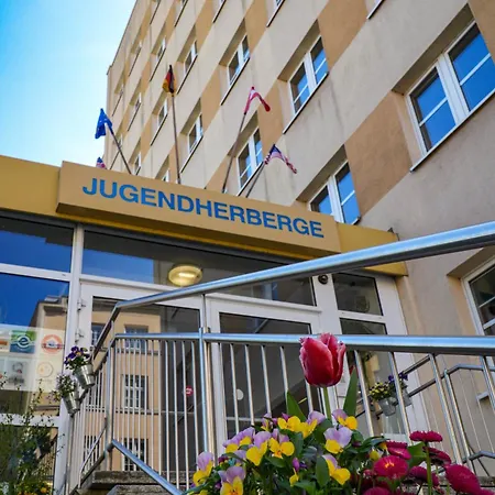 Djh - Jugendgaestehaus Vandrarhem *