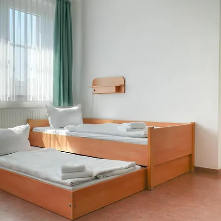 Djh - Jugendgästehaus