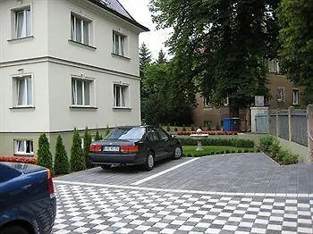 Am Waldschloesschen 2*