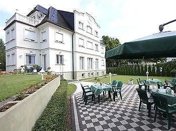 Am Waldschloesschen Vendégház Drezda