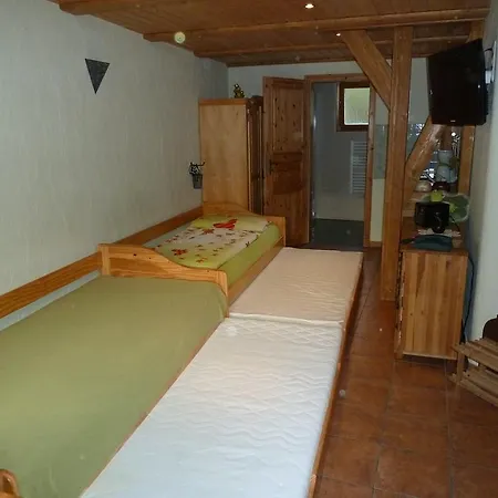 Gästezimmer Am Märchenbrunnen 3* Dresden