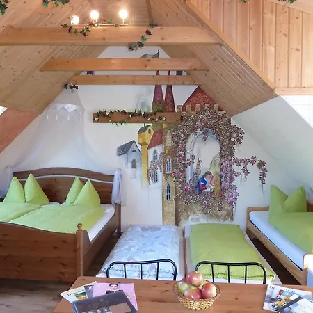 Gästezimmer Am Märchenbrunnen Gasthof Dresden