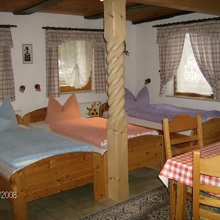 Gästezimmer Am Märchenbrunnen 3*