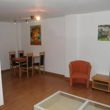 Apartment-ferienwohnung Dresden-briesnitz Dresden