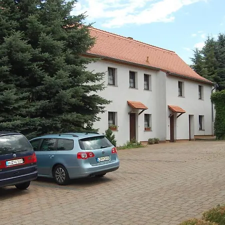 Zum Nussbaum Guest house Dresden