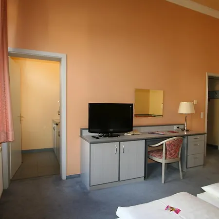 Hotel Aha