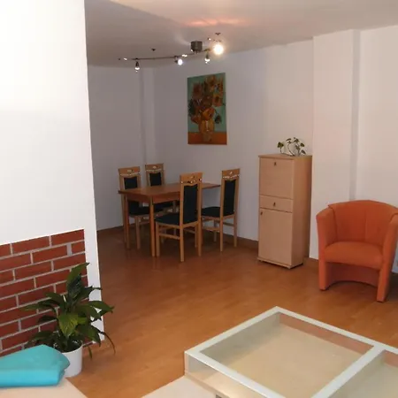 Apartment-ferienwohnung Dresden-briesnitz Dresden