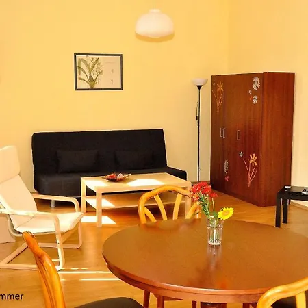 Apartment Haus Tharandter Strasse 58