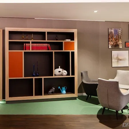 - South, An Ihg Hotel Dresden