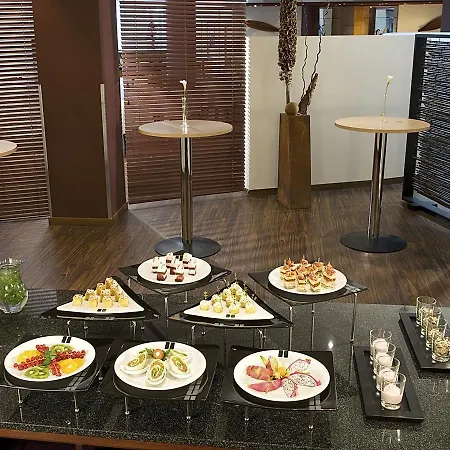 Nh Neustadt Hotel 4*